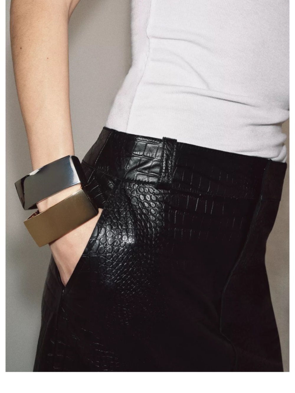 Zara Metallic Chunky Bangle Bracelet Duo in Gold and Silver